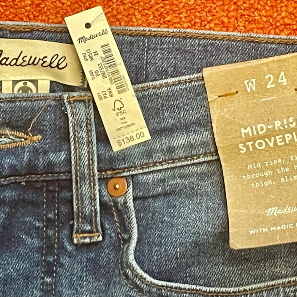 $NWT! Madewell Mid-Rise Stovepipe Jeans
